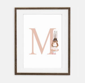 Mili Bunny Initial för flickor Retro Bunny Collection | Inredning för ett flickrum