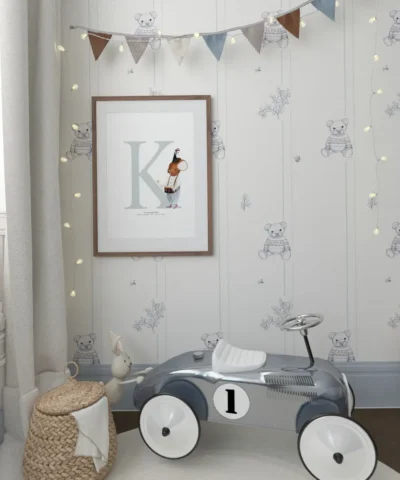 Wallpaper in bears and stripes