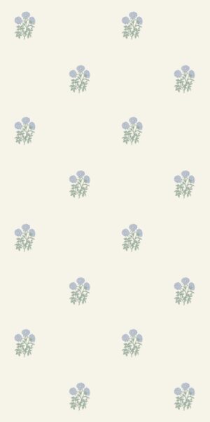Tapeta w drobne błękitne kwiatki w rolce